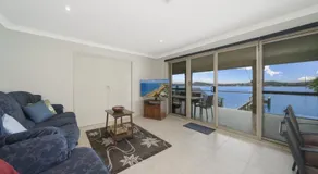 Waterview Retreat - Blackwal - Image 2