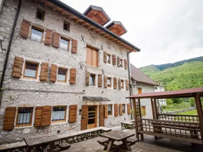 Bellissimo appartamento con terrazza, barbecue e giardino | Vista sul lago | Ammette cani - Image 4