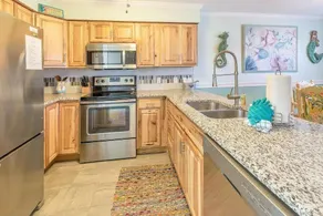 Blue Surf Townhomes 23 by Newman-Dailey - Image 5