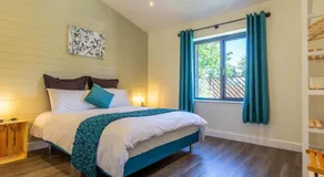 3 Bed in Penzance oc-76685 - Image 2