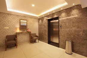 Hotel Samrat - Image 2
