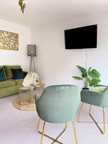Dog Friendly, 2Bed House Sleeps 6, Garden, Parking - Image 3