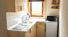 Cottage Family - Image 5