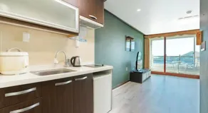 Namhae Season Hotel - Image 4