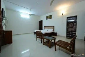 Zora Park Luxury Rooms - Image 3