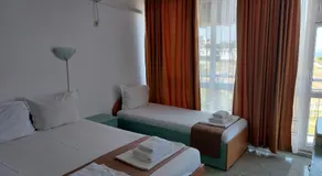 Krai Moreto Guest House - Image 2