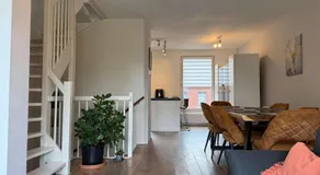 Spacious Family Home and Free Parking in Eindhoven - Image 2