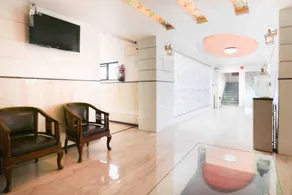 Capital O 11207 Gharonda Residency - Image 3