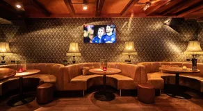 Durty Nelly's Inn - Image 2