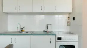 Hidden Peak - Guestrooms - Image 4
