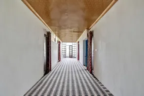 Hotel O Amber Inn - Image 5