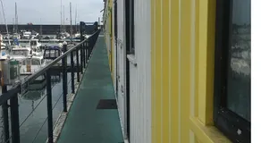 Brighton Marina Floating home - Image 5