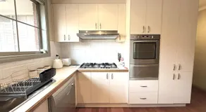 Private Room Shared House Bentleigh near train - Image 4