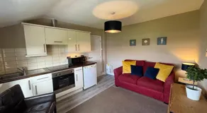 45 The Square Holiday Apartments, Scarborough - Image 4