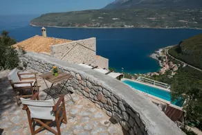 glamorous Villa- Stuning view at Oitylo gulf - Image 3