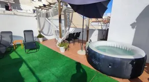 Ático soleado en el centro de Málaga - Image 5