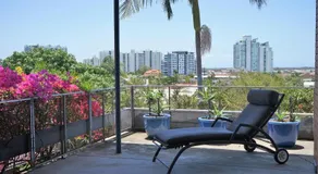 Villa with Views & Pool - Image 4