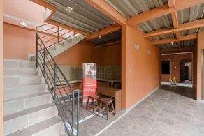 RedDoorz Syariah near Siloam Hospitals Bulak Kapal - Image 4