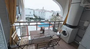 Apartamento nuevo en Calella totalmente reformado con Parking privado - Image 2