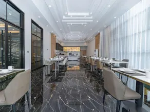 Starway Hotel (An Yang Character Museum Hotel) - Image 2