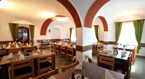 Hotel Club - Image 3