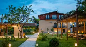 Vineyard Hotel & Winery - Image 3