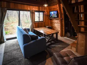 The Hut - Image 2