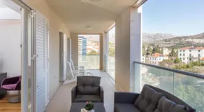 Apartments Nav - Image 4