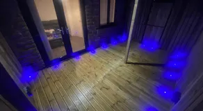 Modern 3- Bed Holiday Home - Private Parking Sleeps 10- 2 Min M62 - Image 4