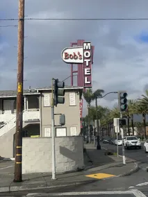 Bob's Motel - Image 2