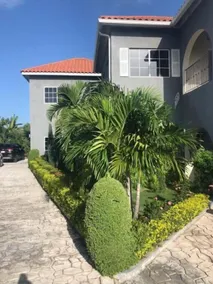El Plantation Village - Image 3