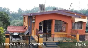 Honey Palace Homestay - Image 3