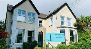 Derrin Guest House - Image 2