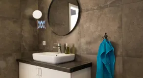 Varmi Guesthouse Apartments & rooms - Image 2