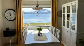Large apartment with great views - Image 3
