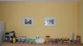 Garden House - Image 2