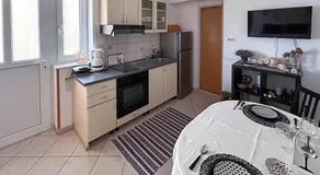 Precioso apartamento de 1 dormitorio en Jesenice. - Image 4