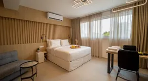 Eria Suites Thessaloniki - Image 2