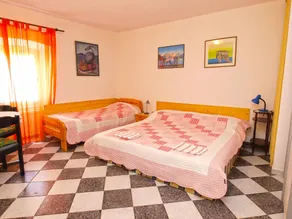 Apartment 891 - Image 2