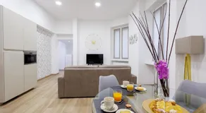 Genoa Lux Apartments with parking - Image 3