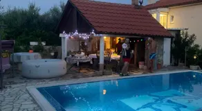 Villa KRK: casa exclusiva de 4 ****, piscina climatizada, 150 m del mar, vista al mar - Image 3