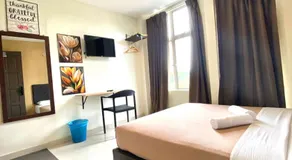 Dramayu Hotel - Image 2