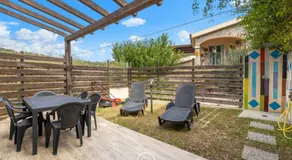 Estay - Garden Delight House - AirCon - WiFi - Parking - Image 3