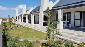 Three Feathers Cottages - Image 4