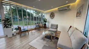THE O-ZONE AIRPORT Riviera Lodge - Image 4