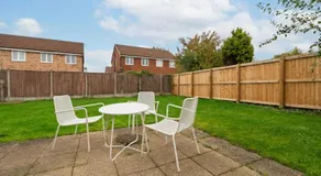 City Stay Haven - Coop Live - Etihad - Sleeps 9 - Free Parking - Image 3