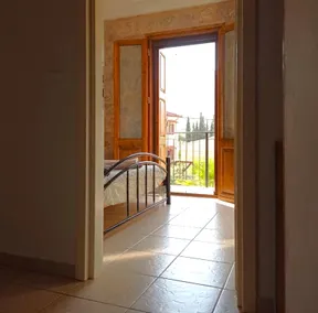 Traditional apartment in Galaxidi with terrace - Image 3