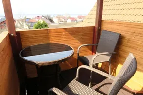 Double room with a view of Lake Wicko, Lubin - Image 5