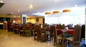 Tanawit Hotel & Spa - Image 4