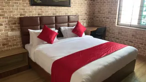 Seasons Boutique Hotels - Image 2